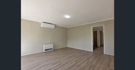 Welcome to 6 Berkley Place! - Photo 4