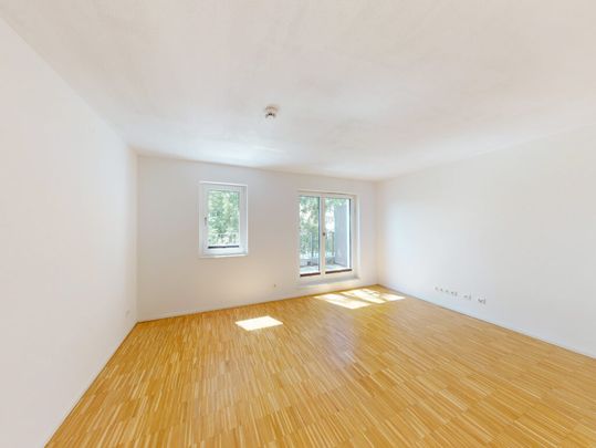 Schöne 2-Zimmer Wohnung mit Dachterrasse unweit vom Schloss Charlottenburg! - Photo 1