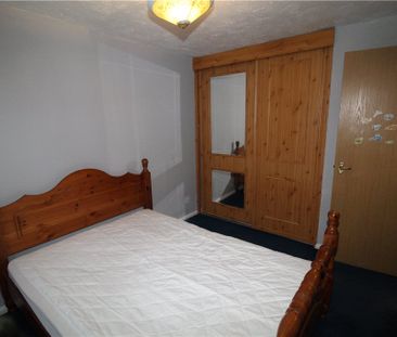 Rosamund Close, South Croydon, Surrey, CR2 7EW - Photo 6