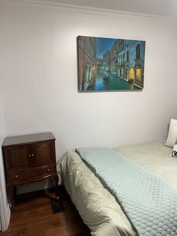 For Lease - 2 Grittani Lane, Toronto, Ontario - Photo 4