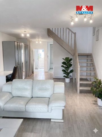 Pronájem bytu 2+1 90 m² - Photo 2