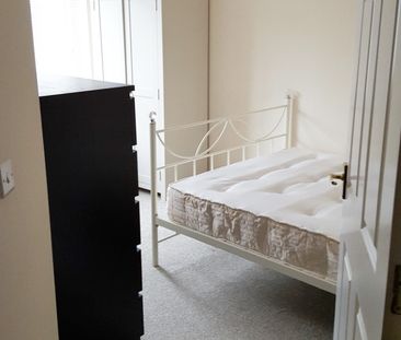 2 Double Rooms to let in Flat share, 10 min walk to Talbot Campus - Photo 6