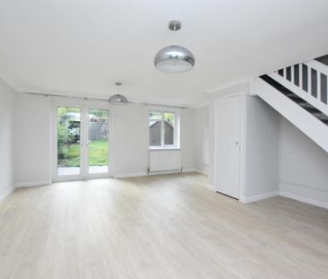 2 bedroom terraced house to rent - Photo 2