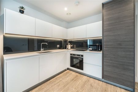 Kidbrooke Park Road, Kidbrooke Village, London, SE3 9GU - Photo 4