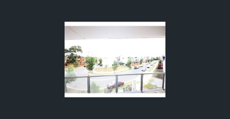 14/44 Eucalyptus Drive, Maidstone, Vic 3012 - Photo 4