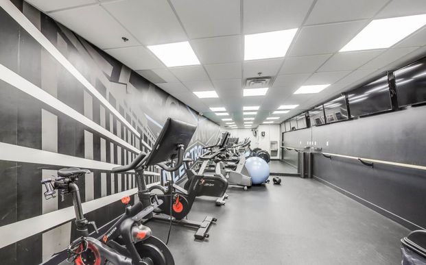 For Lease - 1029 King Street Unit# 827, Toronto, Ontario - Photo 1