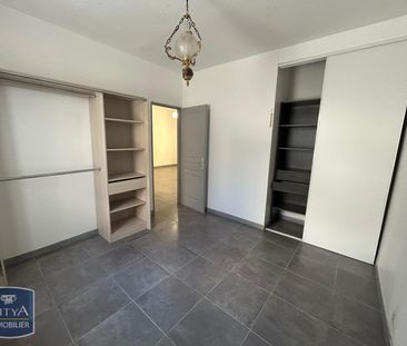 Location Appartement 3 pièces 51m² ROGNAC 13340 - Photo 2
