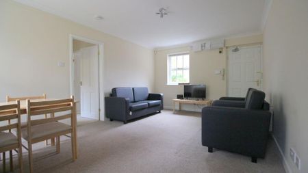 2 bedroom apartment to rent - Photo 2