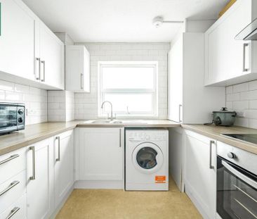 House share to rent - Photo 2