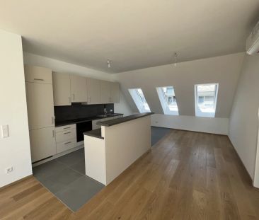 Exclusive Dachgeschosswohnung mit Terrasse - Photo 1