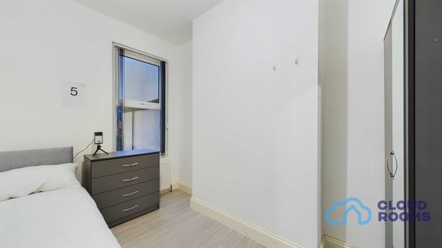 RM5 Halley Road | Newham | London | E12 6UE - Photo 1