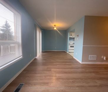 Detached Home For Lease | N8130670 - Photo 1