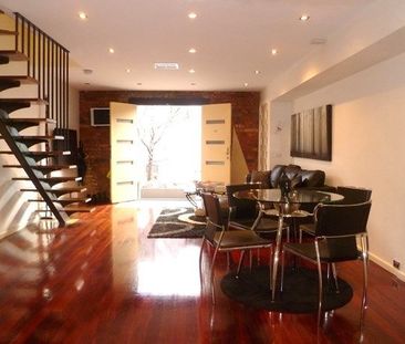 15 Industry Lane, Coburg - Photo 4