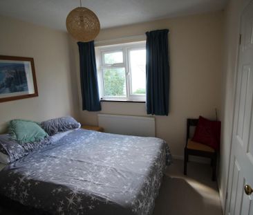 3 bedroom link detached house to rent - Photo 3