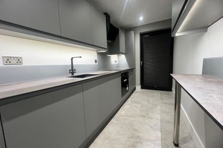 Jarrom Street - Photo 2