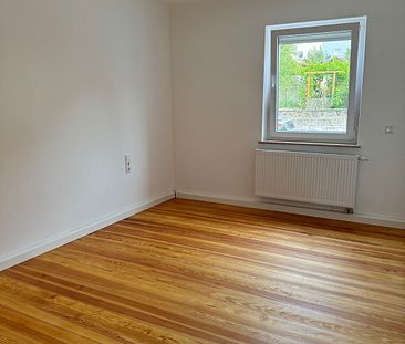 Erstbezug – Top 3 Zimmer Wohnung mit großem Balkon & Einbauküche - Photo 1