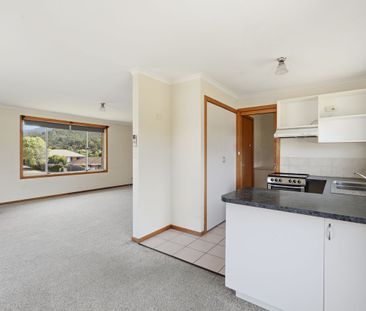 Low maintenance family home - Photo 5