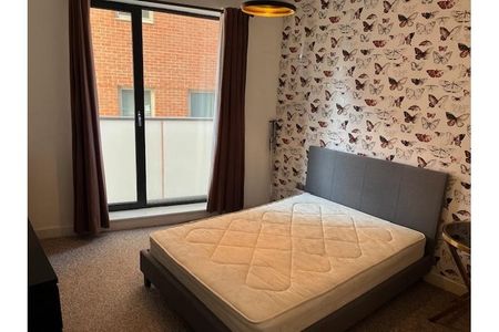 1 bedroom flat to rent - Photo 4