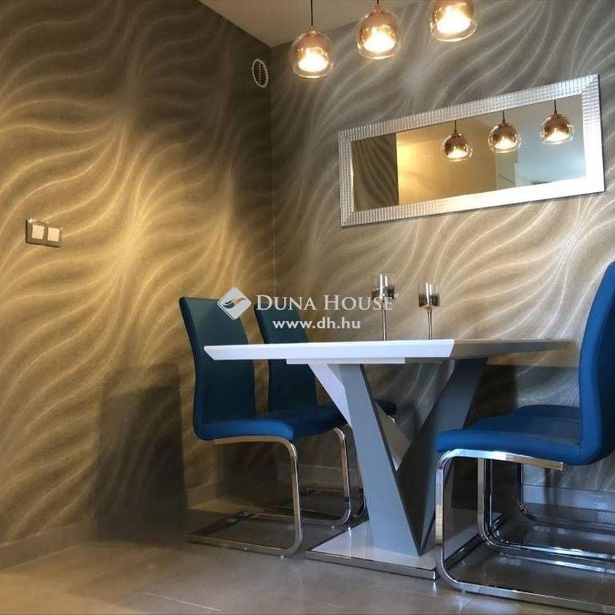 Kiadó újszerű állapotú panel lakás - Kecskemét - Photo 1