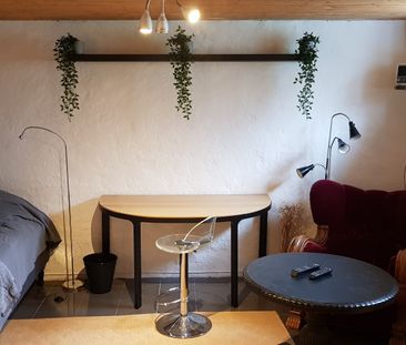 Gamla riksvägen, Kållered - Photo 2