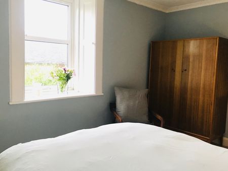 2 Bed Flat, Morton Street, EH15 - Photo 5