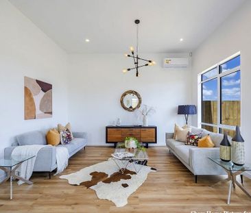 Stunning Beachlands 4BR Family Haven! - Photo 3