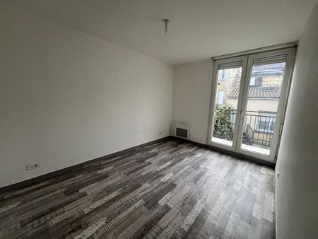 Location Appartement 2 pièces 41m² BORDEAUX 33800 - Photo 5