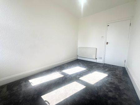 None, None - Photo 2