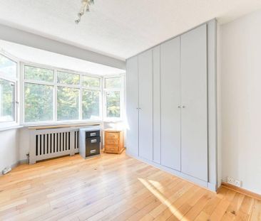 5 bedroom semi-detached house to rent - Photo 4