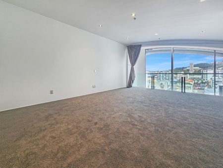 ***Welcome home to 137/72 Tory Street*** - Photo 5