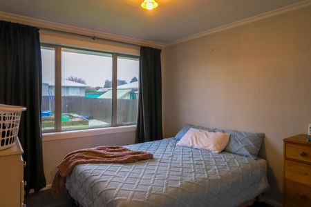 Wonderful Waiau Cres! - Photo 2