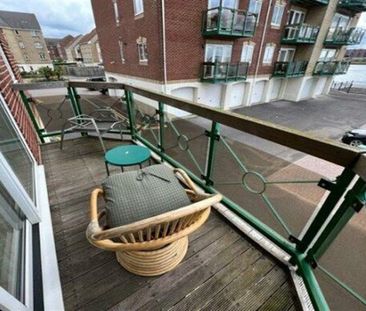 Pacific Close, SO14 - Photo 4