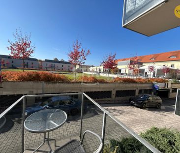 Byt 1+kk k pronájmu, Hradec Králové, ulice Plácelova - Fotografie 3