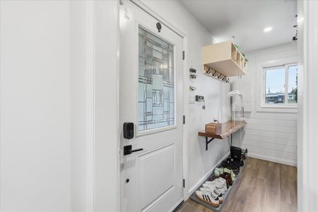 For Lease - 98 North Street, Georgina, Ontario - Photo 5