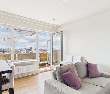 Studio te huur in Brussel voor € 900 met 1 slaapkamer - Photo 1