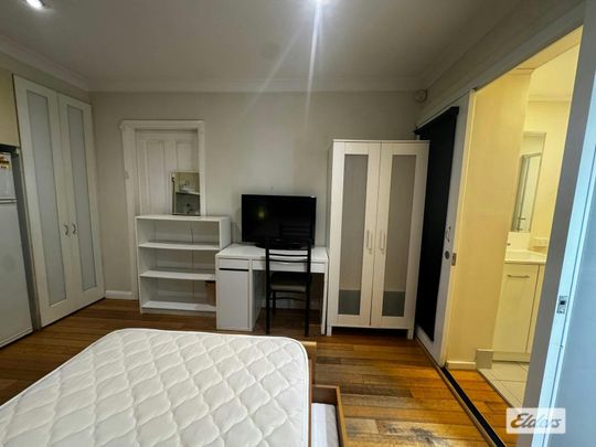 1/251 Eastern Valley Way - Photo 1