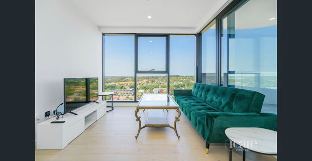 Vibrant And Well-connected Lifestyle - Photo 1