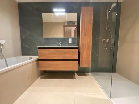 Appartement te huur - Foto 4