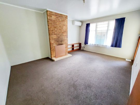 Tidy 1 Bedroom Unit in Hamilton East - Photo 1