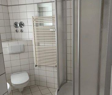 Bahnhofsviertel - 2-Zimmerwohnung im Dachgeschoss zu vermieten - Photo 1