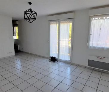 Appartement à louer 3 pièces 54.76m² - Photo 1