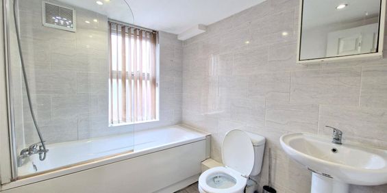 3 bedroom house to rent - Photo 3