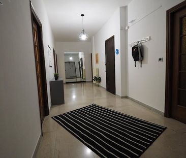 Corso Luigi Einaudi, Turin, Piedmont 10129 - Photo 2