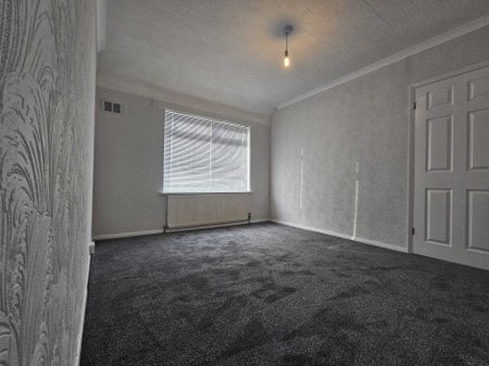 Aldridge Road, Birmingham, Great Barr - Photo 5