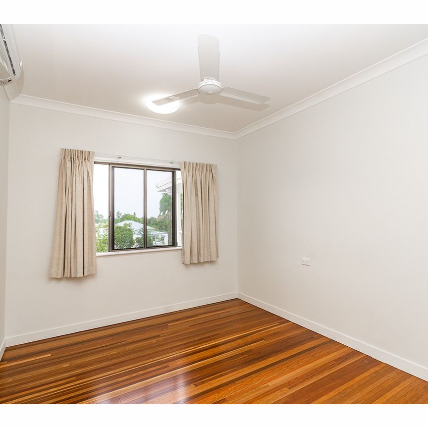 5 Dobbs Street, The Range - Photo 1