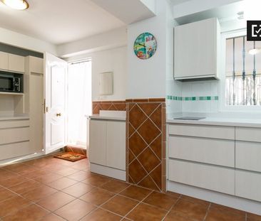 granada, Andalusia 18010 - Photo 4