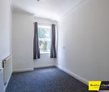 2 Bedroom Flat For Rent - Photo 1