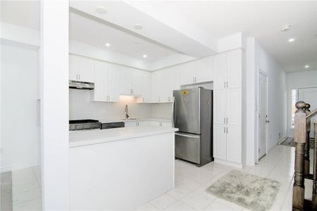 For Lease - 14 Cleland Avenue, Hamilton, Ontario - Photo 2