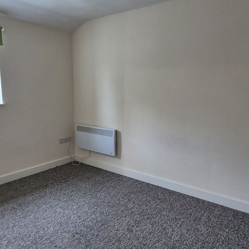 Bond Street Court - Photo 2