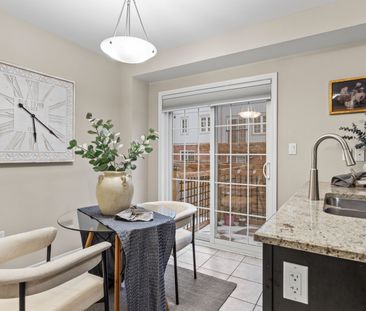 For Lease - 21 Benjamin Way, Whitby, Ontario - Photo 4